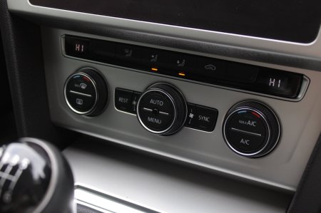2019 Volkswagen Passat - photo 14