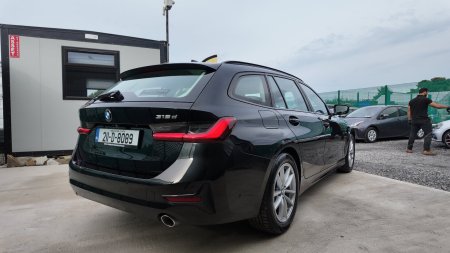 2021 BMW 3-Series - photo 6