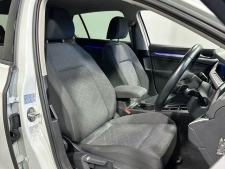 2021 Volkswagen Golf - photo 11