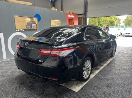 2018 Toyota Camry - photo 3