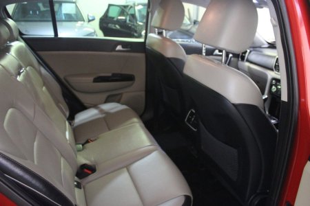 2020 Kia Sportage - photo 11