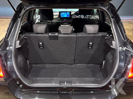 2024 Suzuki Swift - photo 10