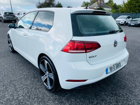 2019 Volkswagen Golf - photo 8