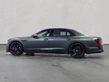 2025 Bentley Flying Spur - photo 10