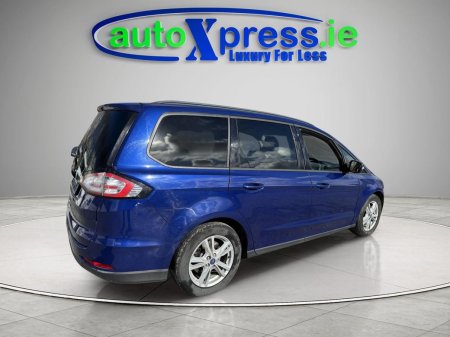 2017 Ford Galaxy - photo 5