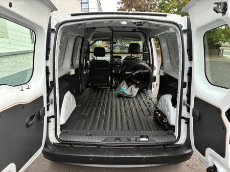 2020 Renault Kangoo - photo 11