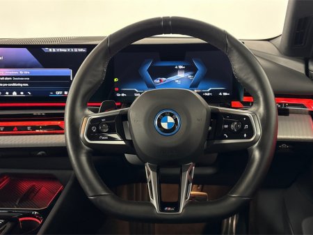 2024 BMW i5 - photo 27