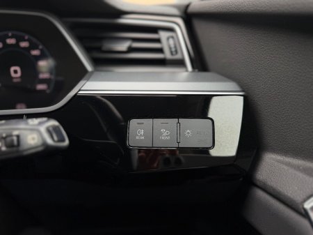 2020 Audi e-tron - photo 19