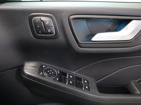2025 Ford Kuga - photo 31
