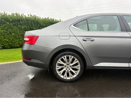 2023 Skoda Superb - photo 7