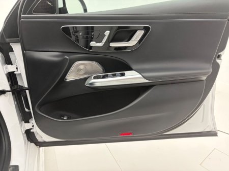 2025 Mercedes-Benz E-Class - photo 31