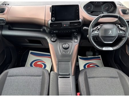 2020 Peugeot Rifter - photo 13