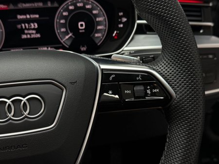 2023 Audi A8 - photo 32
