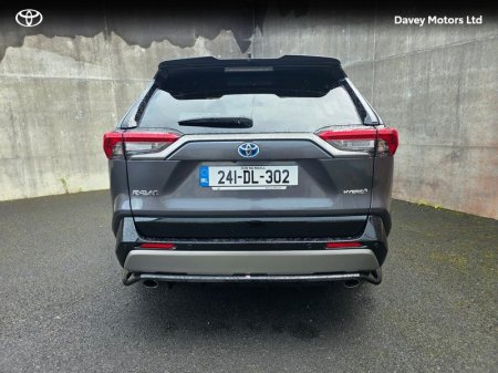 2024 Toyota RAV4 - photo 4