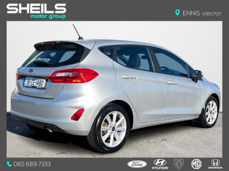 2018 Ford Fiesta - photo 2
