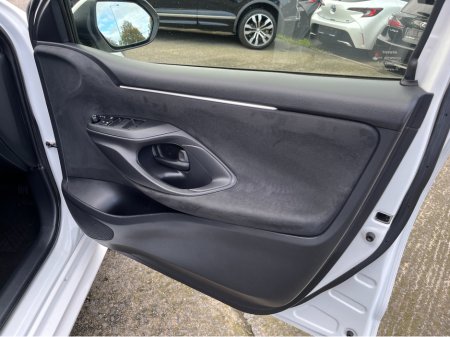 2023 Toyota Yaris - photo 11