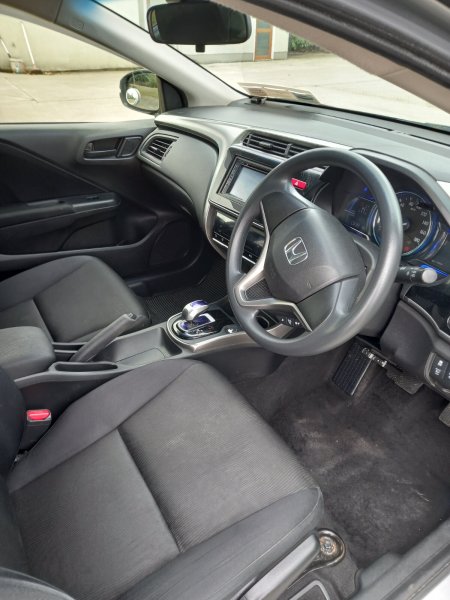 2016 Honda Grace - photo 7