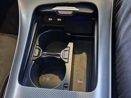 2025 Mercedes-Benz C-Class - photo 49