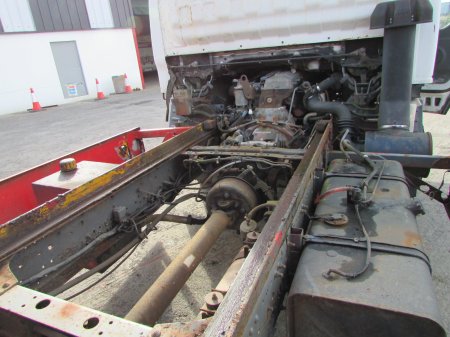 2002 Isuzu Other - photo 2