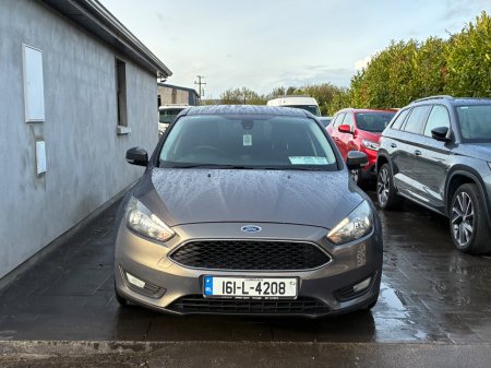 2016 Ford Focus - photo 2