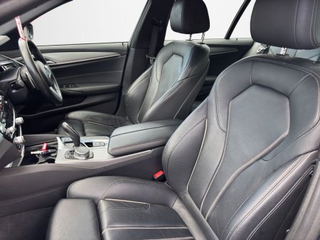 2019 BMW 5-Series - photo 14