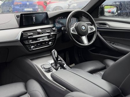 2019 BMW 5-Series - photo 25