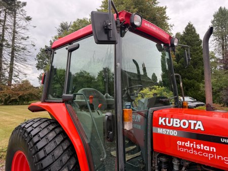 2003 Kubota M5700 - photo 6