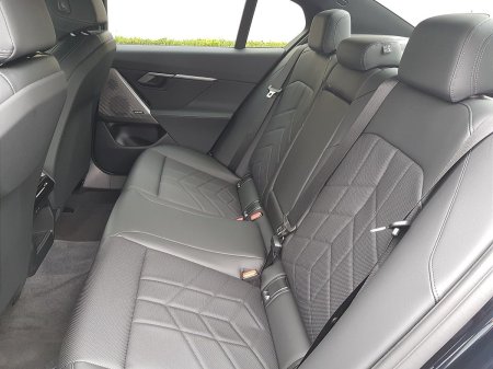 2026 BMW 5-Series - photo 20