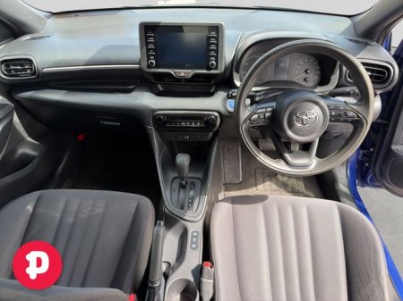 2022 Toyota Yaris - photo 13