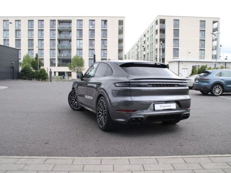 2026 Porsche Cayenne - photo 2