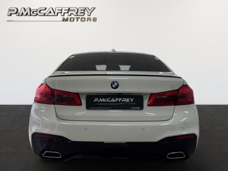 2017 BMW 5-Series - photo 6
