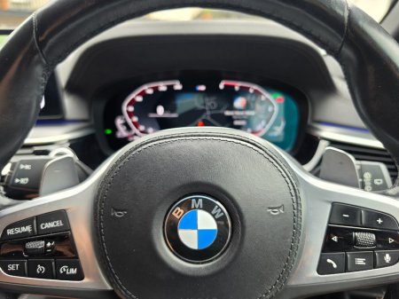 2022 BMW 5-Series - photo 39