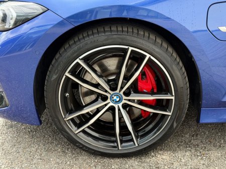 2023 BMW 3-Series - photo 14
