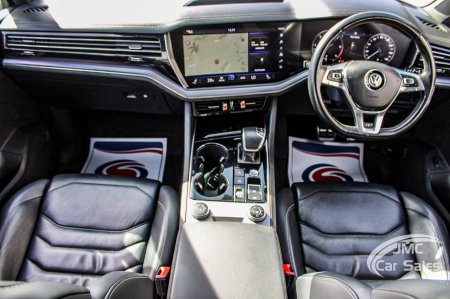2020 Volkswagen Touareg - photo 39