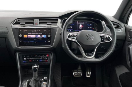 2021 Volkswagen Tiguan - photo 11