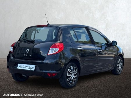 2011 Renault Clio - photo 15