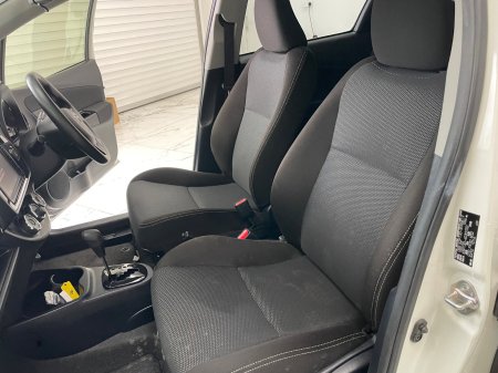 2020 Toyota Yaris - photo 18