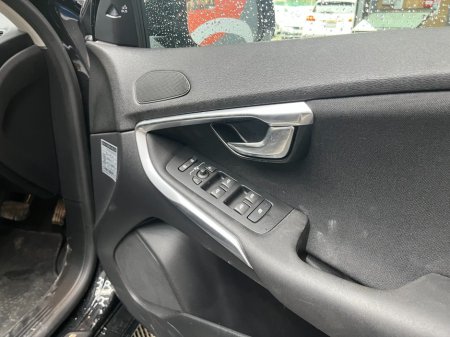 2018 Volvo V40 - photo 13
