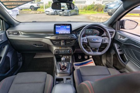 2019 Ford Focus - photo 12