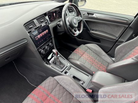 2020 Volkswagen Golf - photo 13