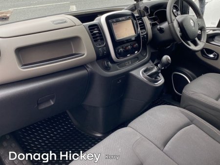 2018 Renault Trafic - photo 2