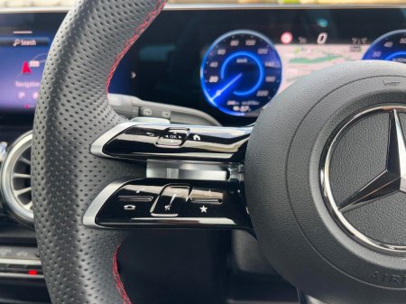 2025 Mercedes-Benz EQB - photo 17