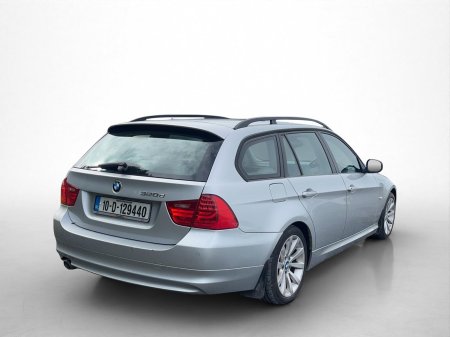 2010 BMW 3-Series - photo 4