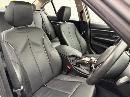 2017 BMW 3-Series - photo 10
