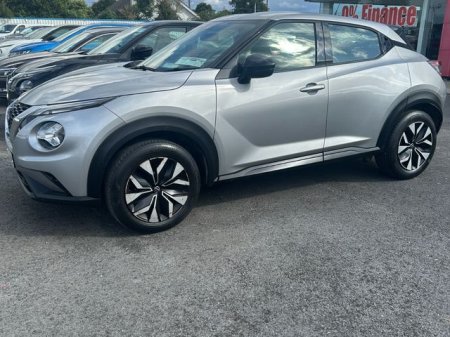 2023 Nissan Juke - photo 2
