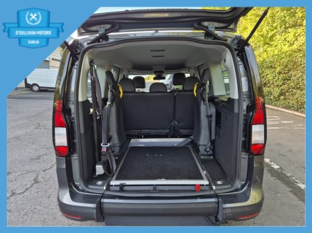 2025 Volkswagen Caddy - photo 10