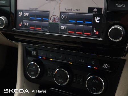 2017 Skoda Superb - photo 23