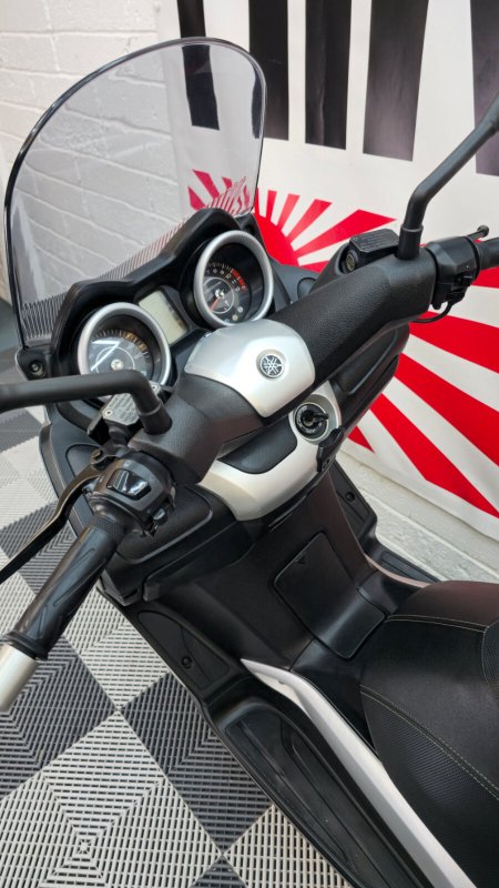 2014 YAMAHA X-Max - photo 24