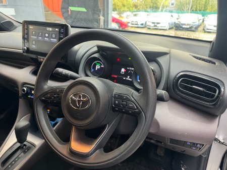 2020 Toyota Yaris - photo 10