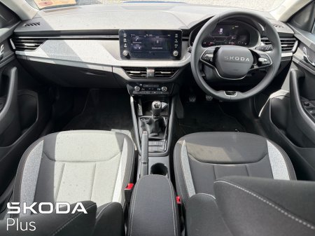 2026 Skoda Scala - photo 2